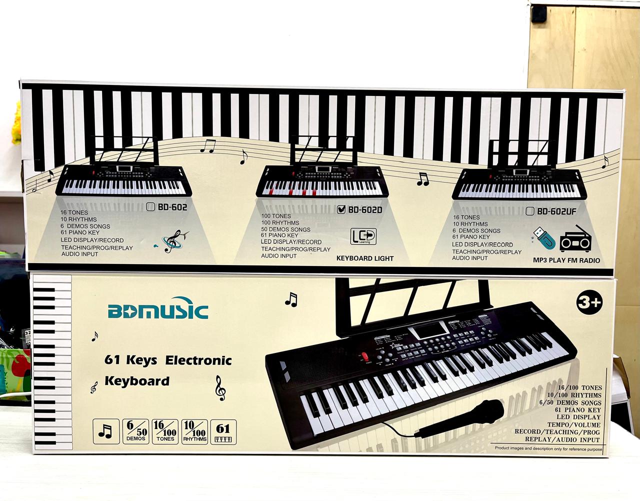 Piano Con Atril 61 Teclas BOMUSIC