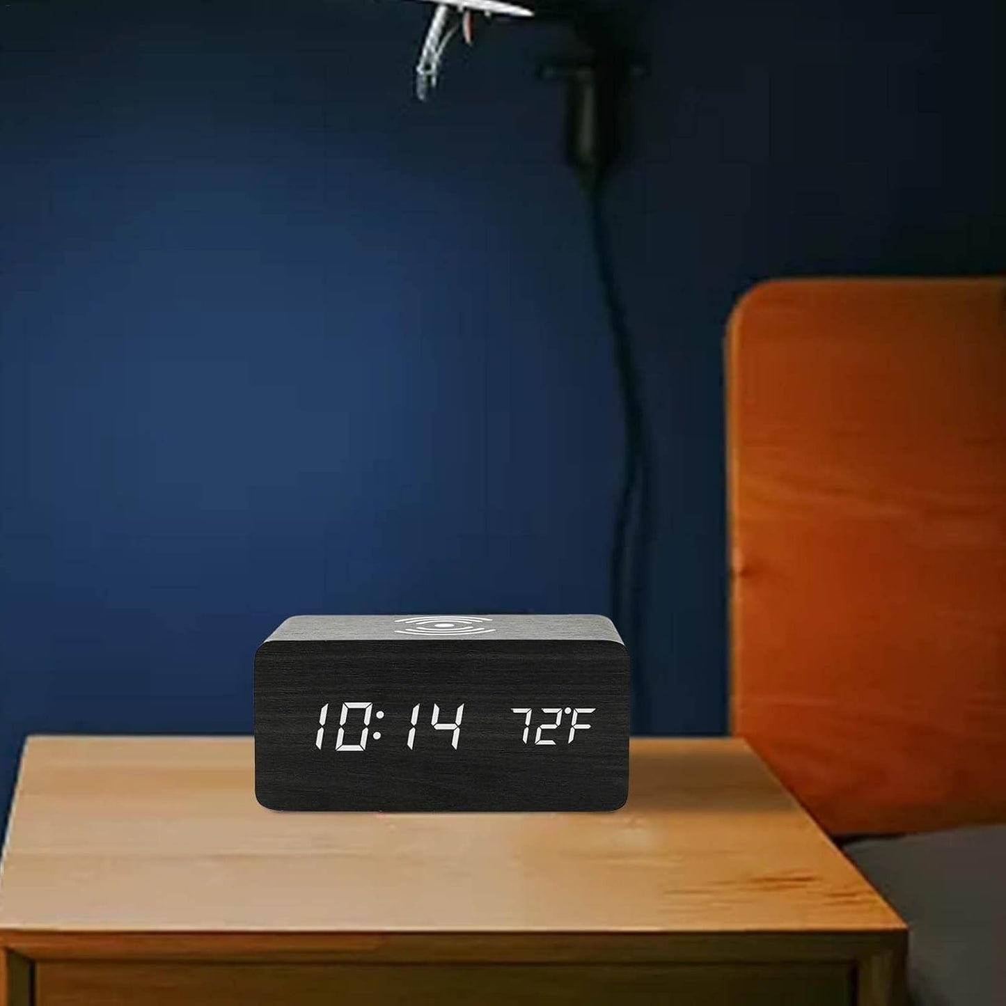 Reloj Despertador Digital Con Cargador Inalambrico