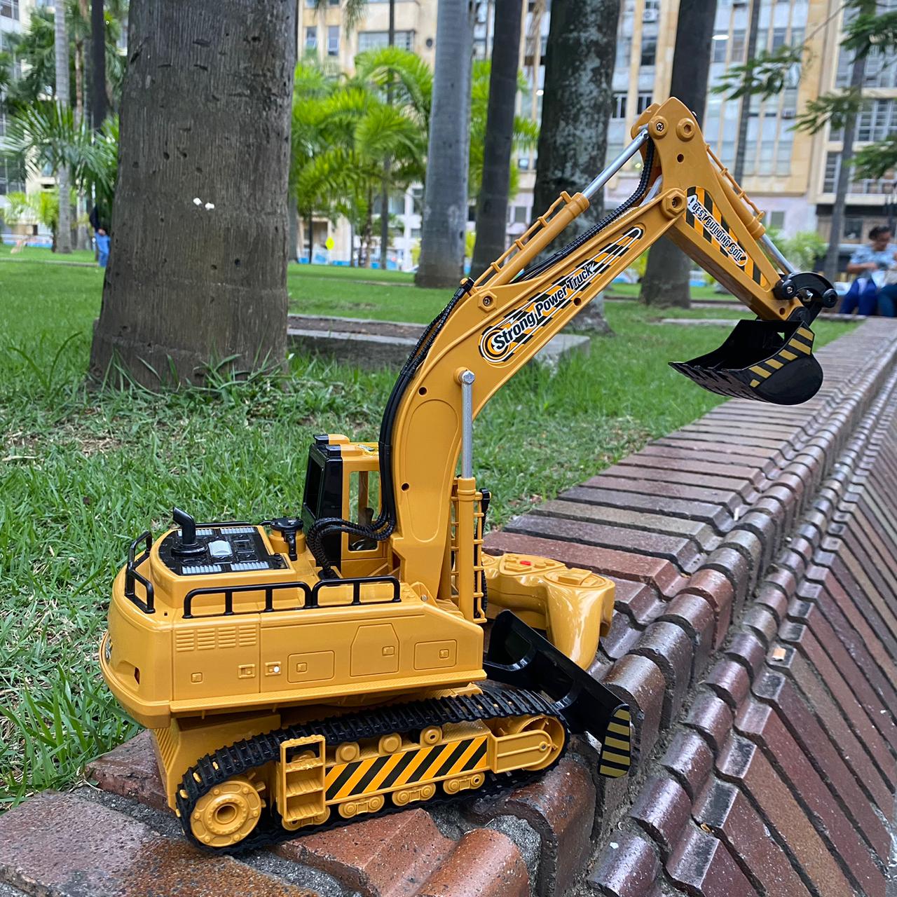 Excavadora Realista