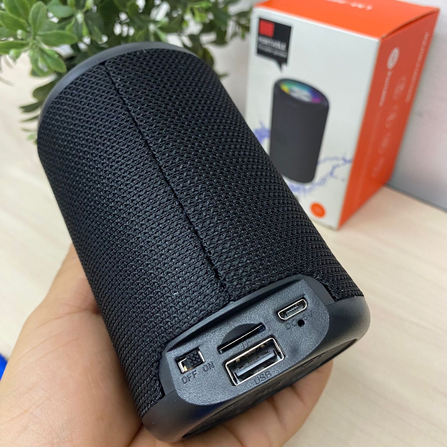 Parlante Portatil Mini Lm885 Rgb Bass + Envio Gratis