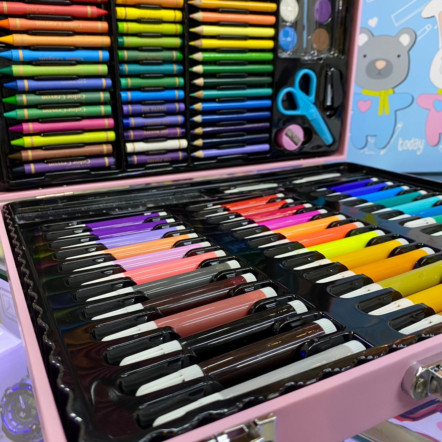 Set Artistico De 152 Piezas En Caja De Madera