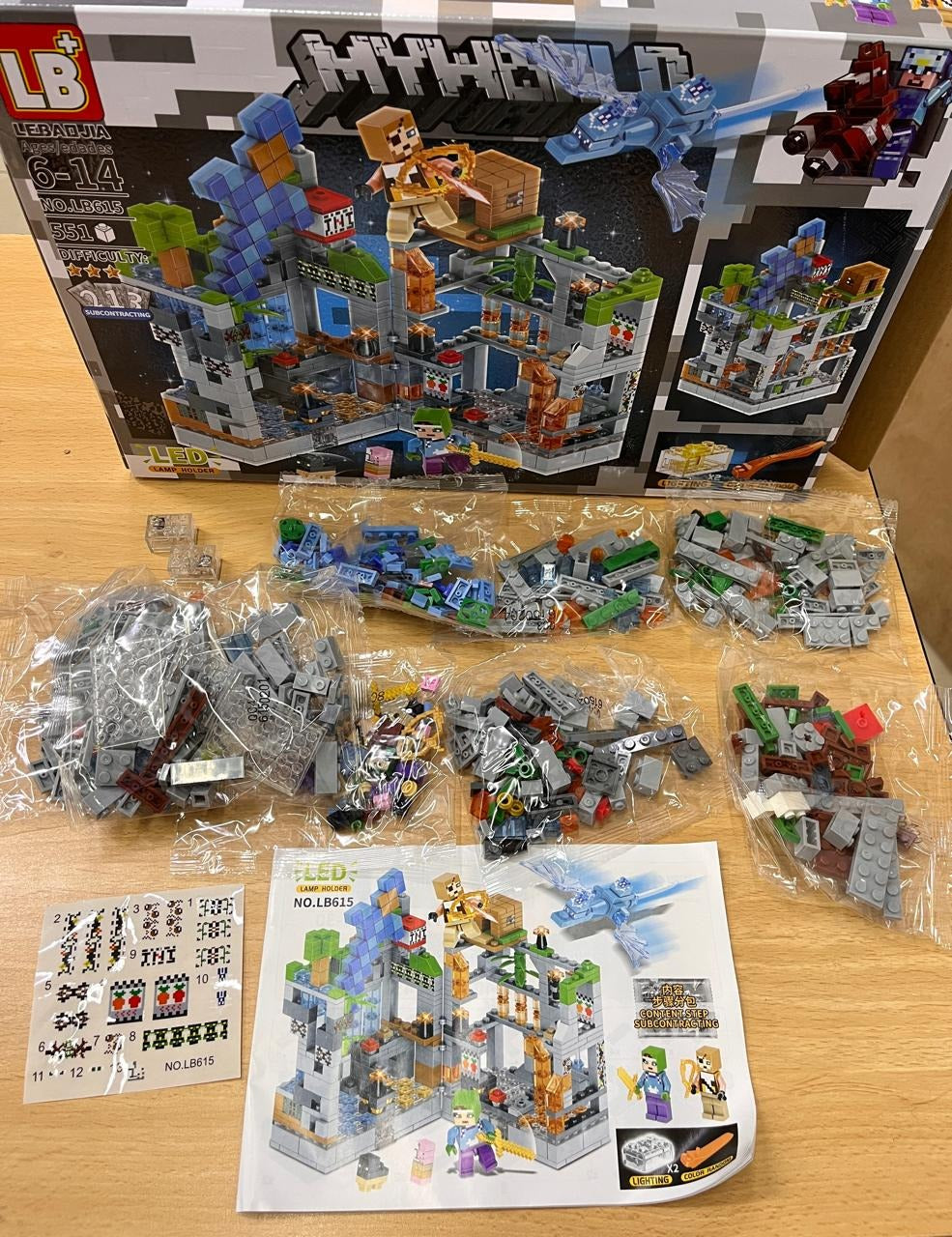 Set De Lego Minecraft 551 Piezas Con Luz Led
