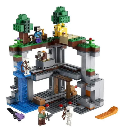 Lego de Minecraft Mi Primera Aventura - 790 piezas