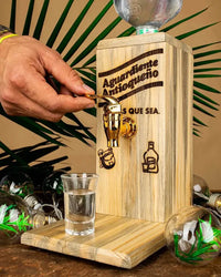 Dispensador De Licor En Madera