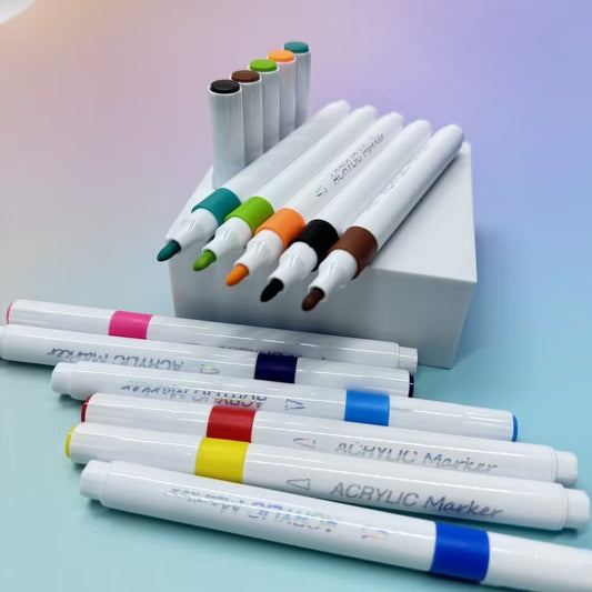 Set de Marcadores Acrilicos12 Colores con Estuche