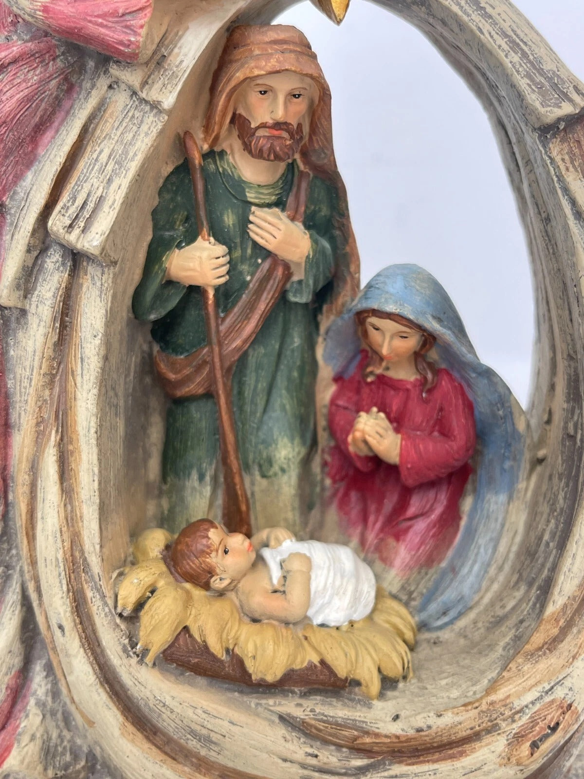 Pesebre Sagrada Familia Esculpido con Ángel